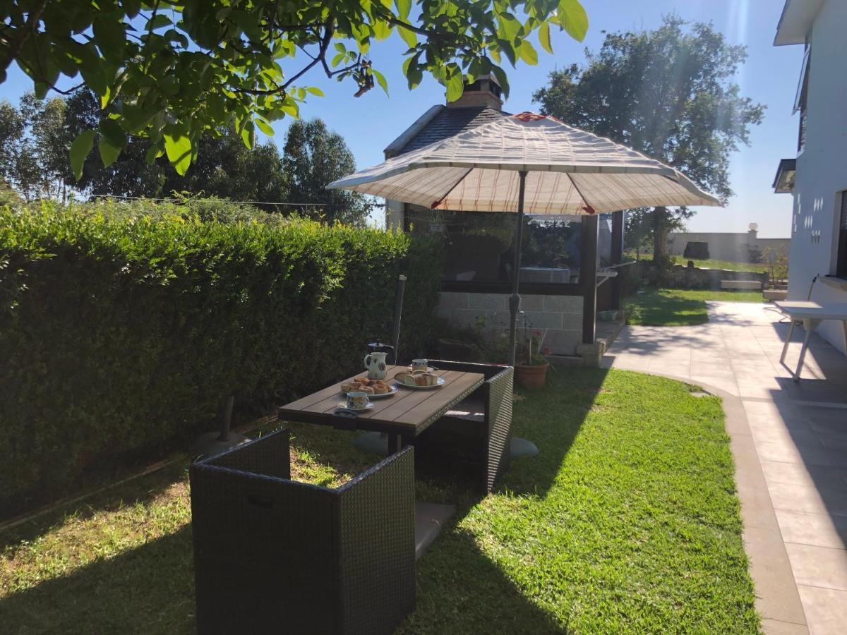 Precioso Apartamento Con Terreno Y Vistas A Cies Vigo Kültér fotó